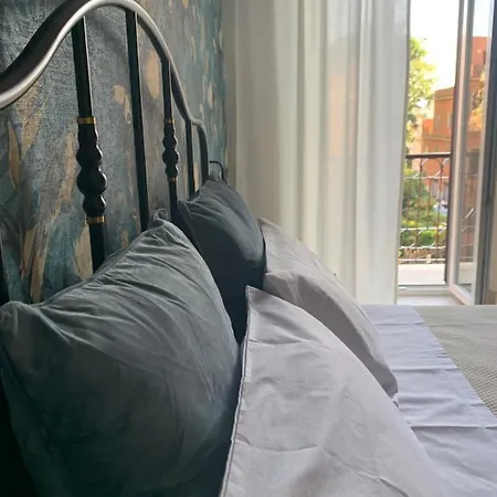 Vittoria Bed & Breakfast *