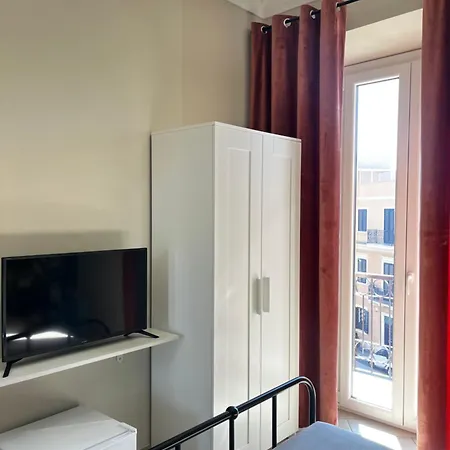 Vittoria Alojamento de Acomodação e Pequeno-almoço Anzio